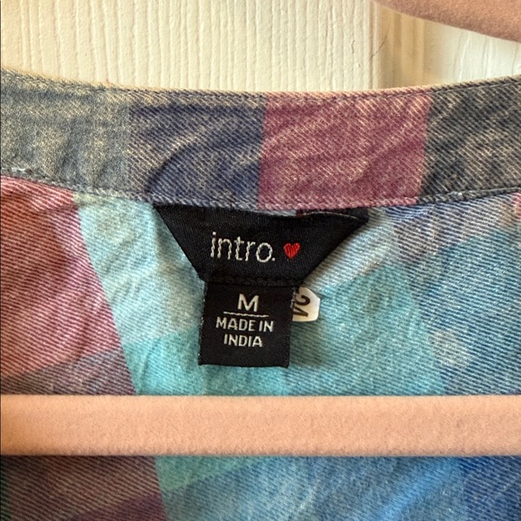 Intro Multicolor Plaid Ruffle Top - Picture 3 of 3